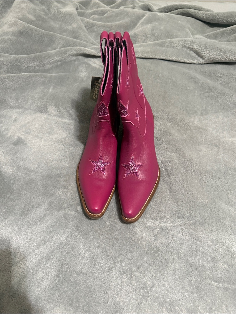 dingo Magenta Star Embroidered Western Boots - Picture 2 of 4